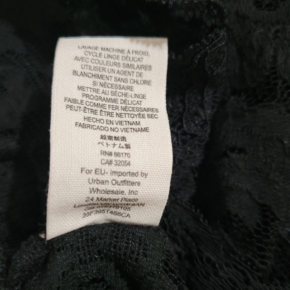 Free People black lace ruffle top - Picture 8 of 10